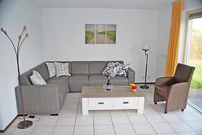 Bungalow Near Breskens Beach and Lighthouse