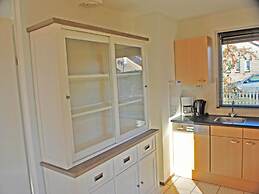 Amazing Bungalow With Garden