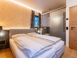 Amazing Chalet With Mountain Views