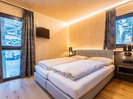 Amazing Chalet With Mountain Views