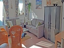 Cosy Bungalow Near the Beach