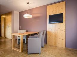 Studio Apartment With Balcony