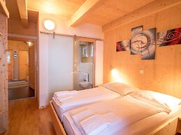 Majestic Chalet With Infrared Sauna