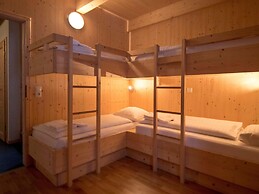 Majestic Chalet With Infrared Sauna