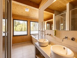 Amazing Chalet With Finnish Sauna