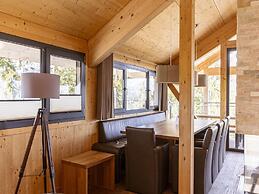 Amazing Chalet With Finnish Sauna