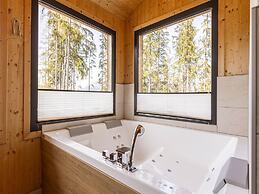 Amazing Chalet With Finnish Sauna