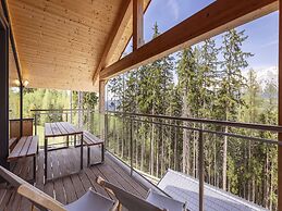 Amazing Chalet With Finnish Sauna