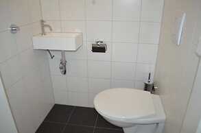 Mesmerising Holiday Home With Garden