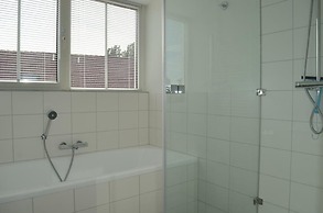 Mesmerising Holiday Home With Garden