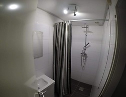 Spacious Holiday Home With Garden