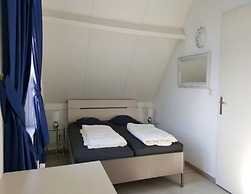 Comfy Bungalow With Terrace