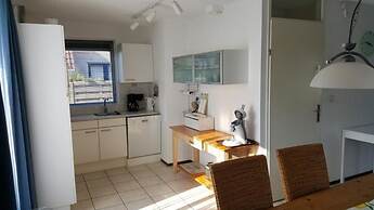 Comfy Bungalow With Terrace