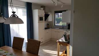 Comfy Bungalow With Terrace