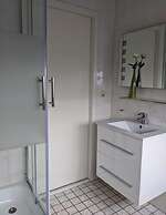 Comfy Bungalow With Terrace