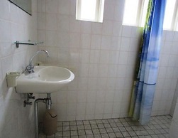 Bungalow With Large Garden