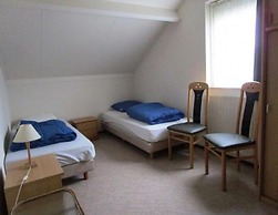 Bungalow With Large Garden