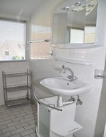 Amazing Holiday Home With Garden