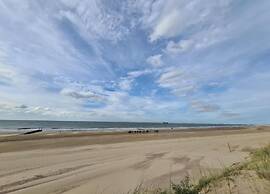 Lovely Holiday Home With Private Barbecue