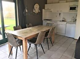 Lovely Holiday Home With Private Barbecue