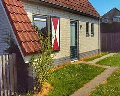 Lovely Holiday Home With Private Barbecue