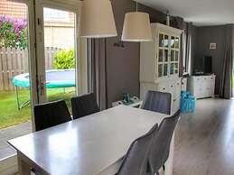 Lovely Bungalow With Garden