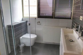 Lovely Bungalow With Garden