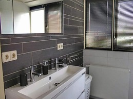 Lovely Bungalow With Garden