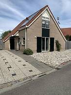 Lovely Bungalow With Garden