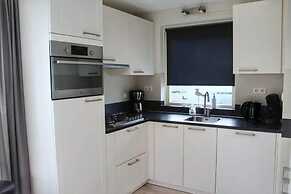 Lovely Bungalow With Garden