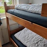 Snug Holiday Home With Garden