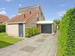 Nice Holiday Home Near Beach