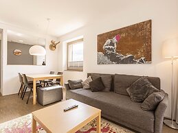 Apartment With Roof Terrace