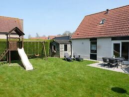 Beautiful Holiday Home With Garden