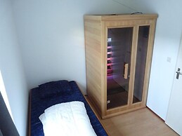 Beautiful Holiday Home With Garden