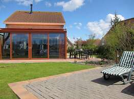 Bungalow in Breskens With Waterfront Jetty