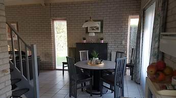 Nice Holiday Home Near the Beach