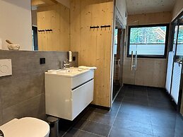 Lush Chalet With Indoor Sauna