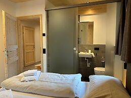 Lush Chalet With Indoor Sauna