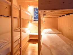 Enchanting Chalet With hot tub