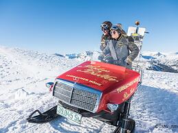 Enchanting Chalet With hot tub