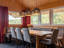 Lively Chalet With hot tub