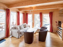 Attractive Chalet With hot tub