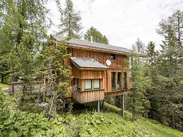 Attractive Chalet With hot tub