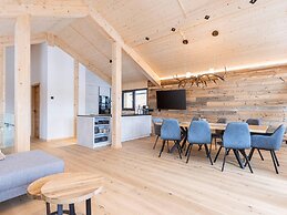 Appealing Chalet With Finnish Sauna