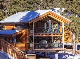 Appealing Chalet With Finnish Sauna