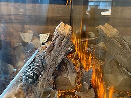 Spacious Chalet With Finnish Sauna