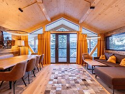 Spacious Chalet With Finnish Sauna