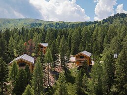 Spacious Chalet With Finnish Sauna