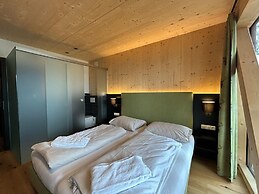 Spacious Chalet With Finnish Sauna